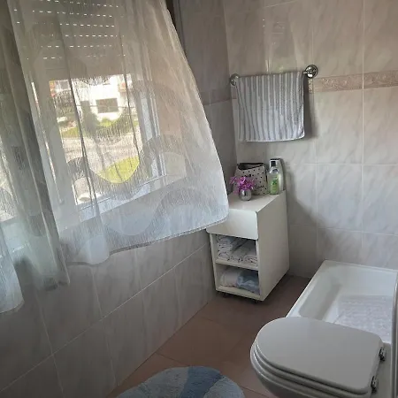 Large Near Porto- Pacos De Ferreira شقة