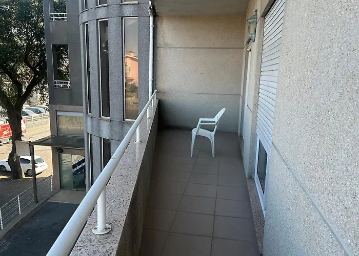 Daire Large Near Porto- Pacos De Ferreira *